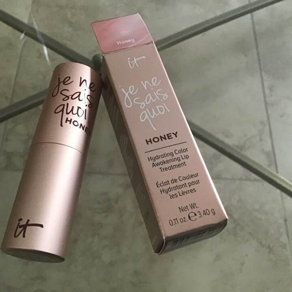 It Cosmetics Lip Treatment (HONEY) - Picture 3 of 5